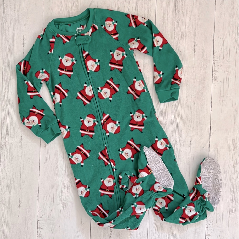 3/$15🌟Carter’s Christmas Footed Fleece Pajamas Size 4T